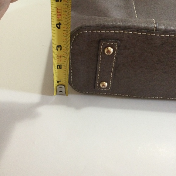 Dooney and Bourke gray Leather Zipper top Closure Shoulder Handbag - Picture 14 of 15